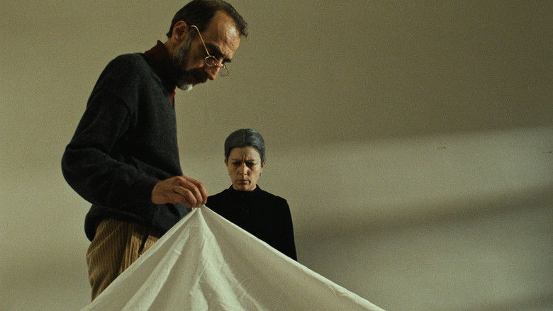 кадр из фильма Recordações da Casa Amarela