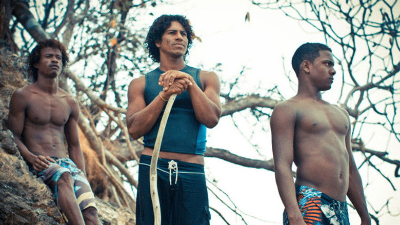 кадр из фильма Rompiendo la ola