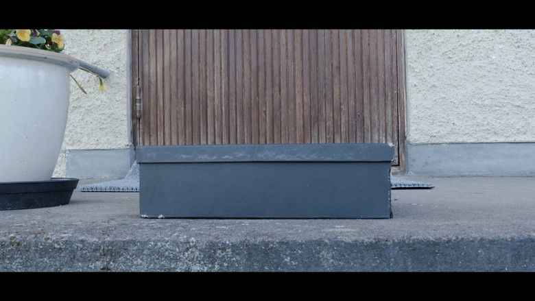 кадр из фильма Mercurial