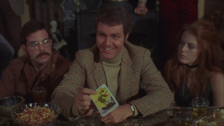 кадр из фильма Simon, King of the Witches