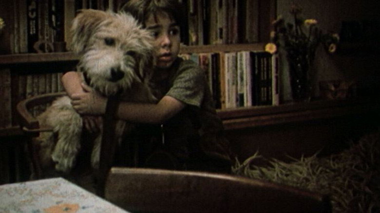 кадр из фильма Куче в чекмедже