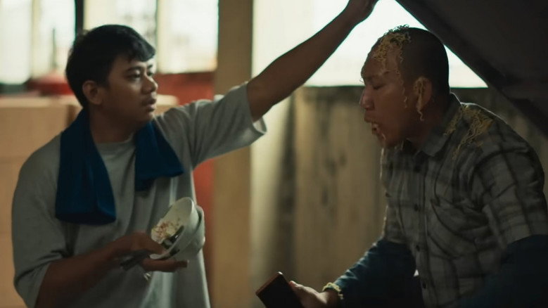 кадр из фильма Tiba Tiba Setan