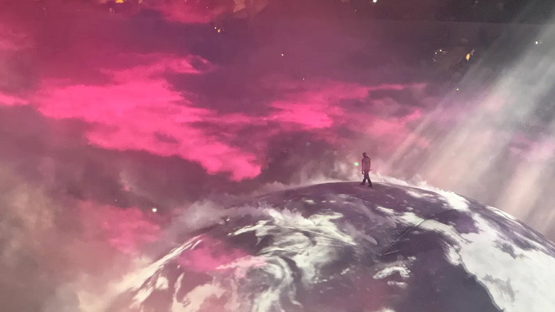 кадр из фильма Ye Live at SoFi