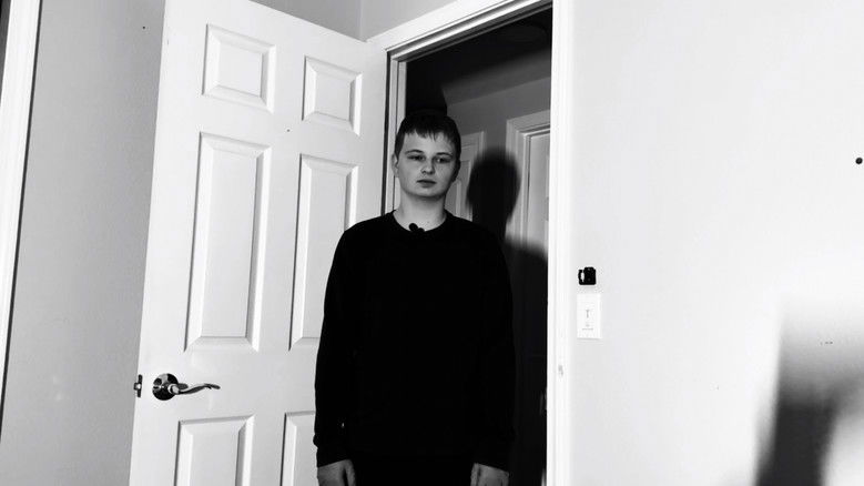 кадр из фильма “To Be, or Not To Be”