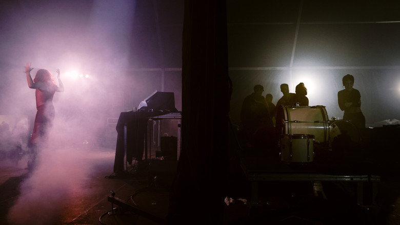 кадр из фильма Maruxak: Vente con nosotras