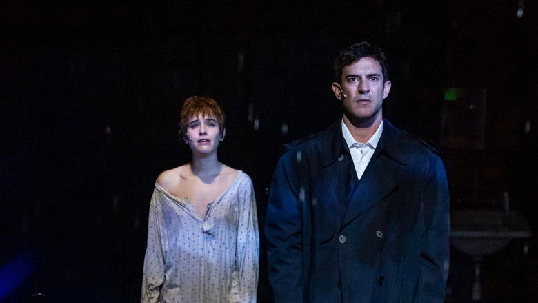 кадр из фильма מלאכים באמריקה - בנייה מחדש