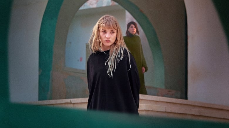 кадр из фильма Рабия