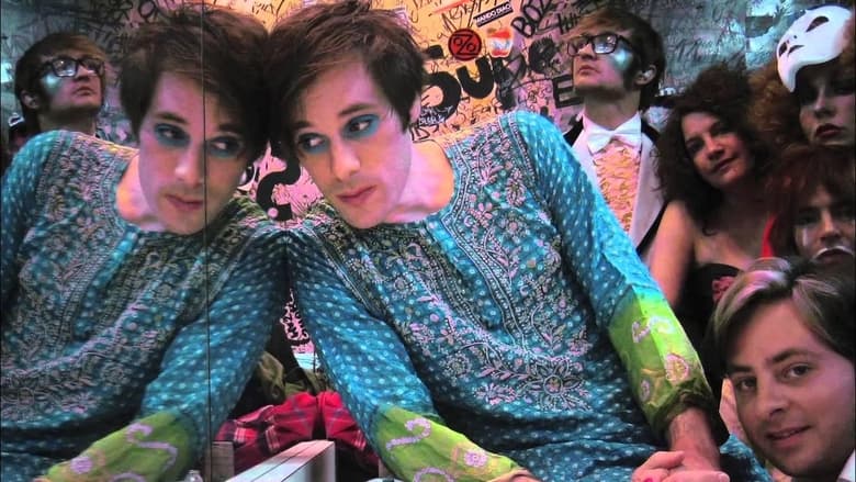 кадр из фильма Прошлое - забавная зверюшка