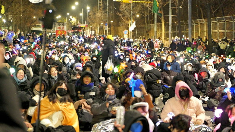 кадр из фильма 비대면의 시간