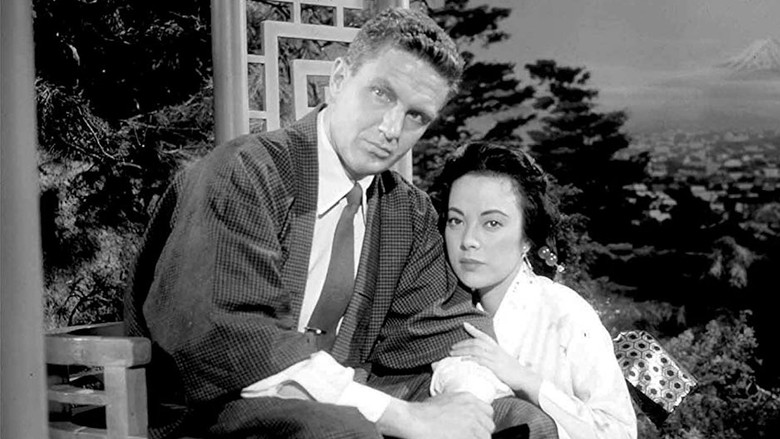 кадр из фильма Дом из бамбука