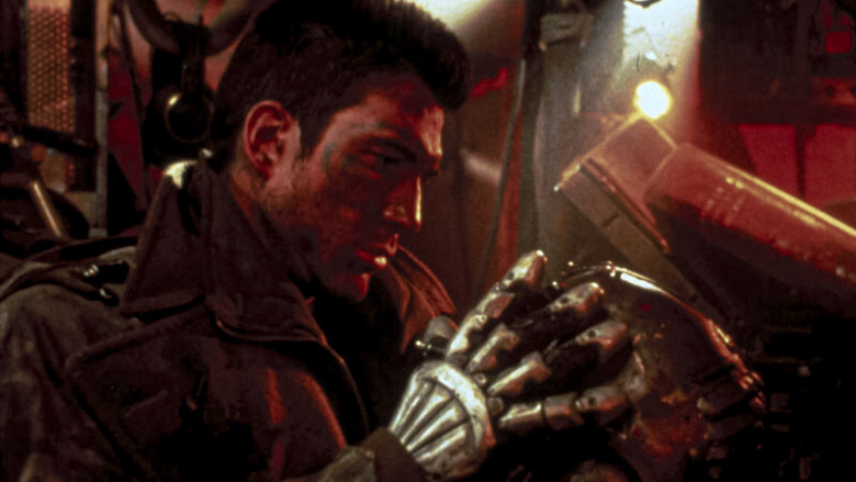 кадр из фильма Железо