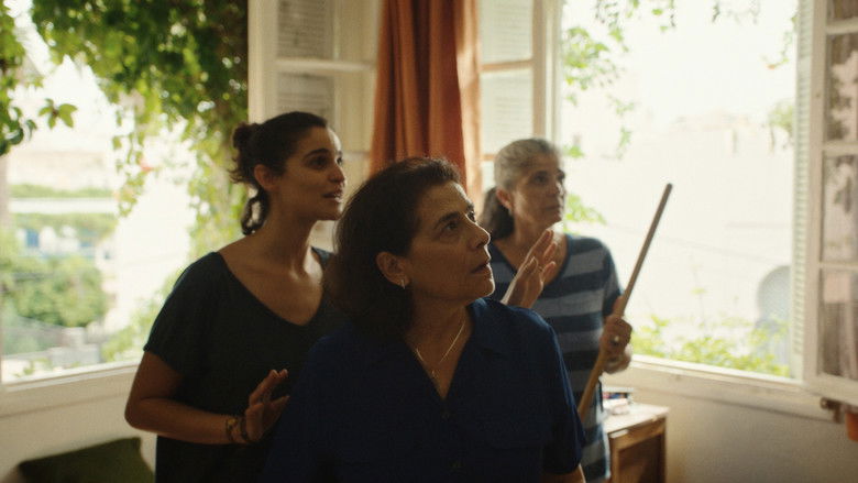 кадр из фильма À voix basse