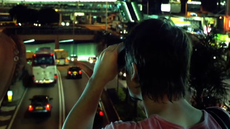 кадр из фильма Я прихожу с дождём