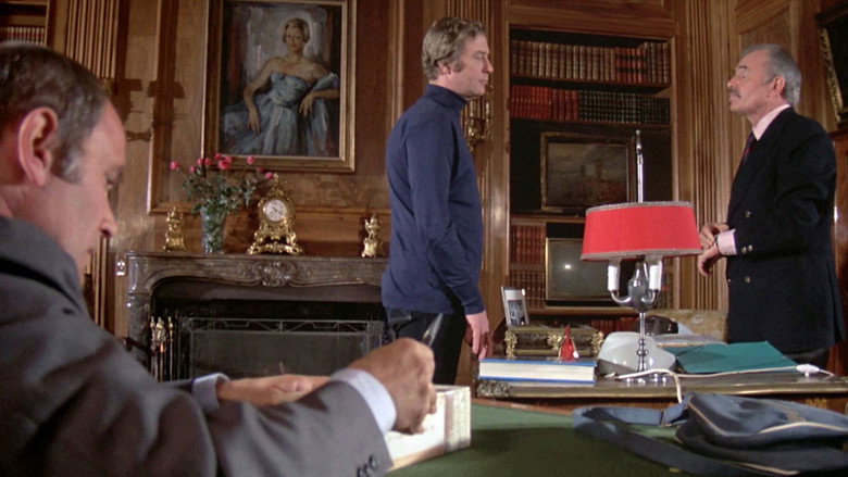 кадр из фильма Марсельский контракт