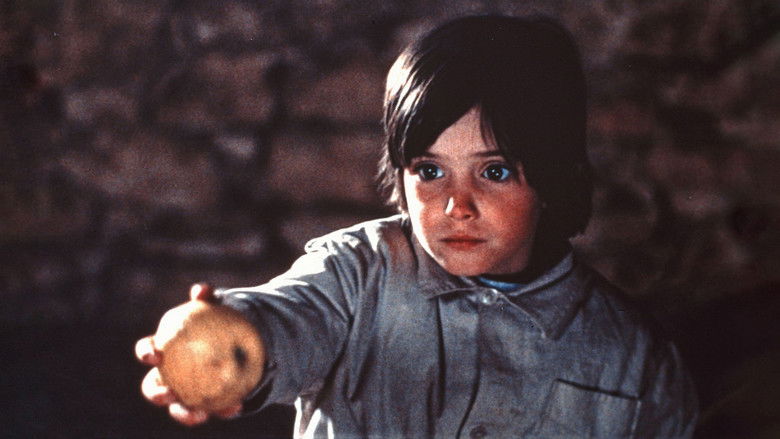 кадр из фильма Дух улья