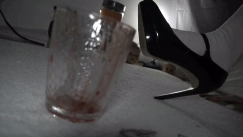 кадр из фильма Dolls are Meant to be Trash