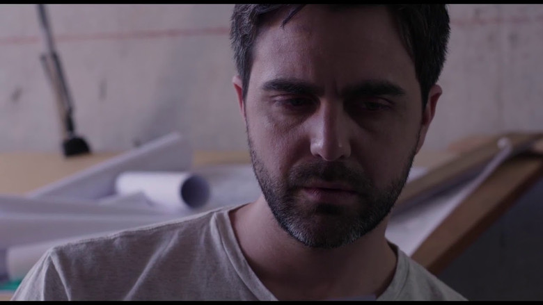 кадр из фильма La casa del eco