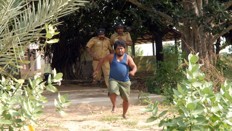 кадр из фильма ஒன்பது குழி சம்பத்