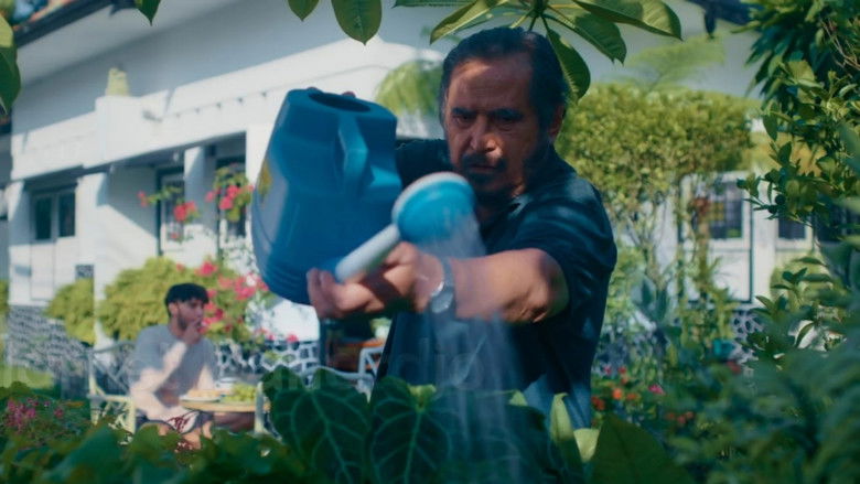 кадр из фильма Cinta Tak Pernah Tepat Waktu