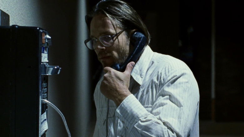 кадр из фильма В темноте