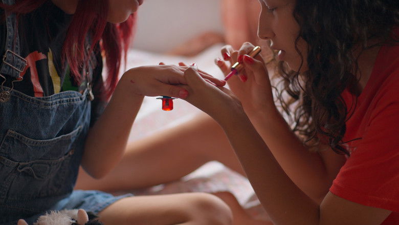 кадр из фильма Muñecas carmesí