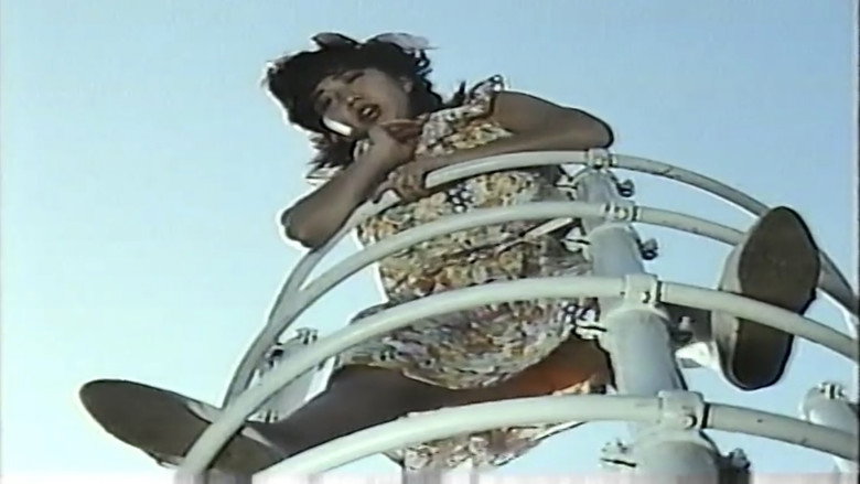 кадр из фильма 痴漢電車　さわっていいとも