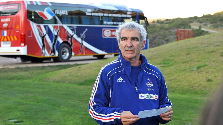 кадр из фильма Le Bus : Les Bleus en grève