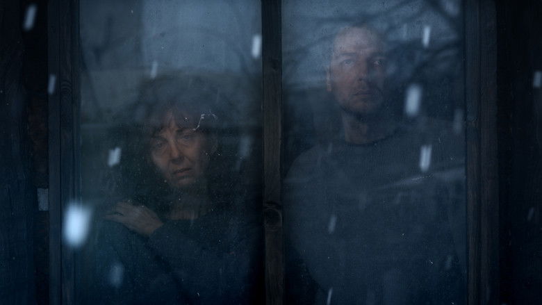 кадр из фильма Тихо в снега