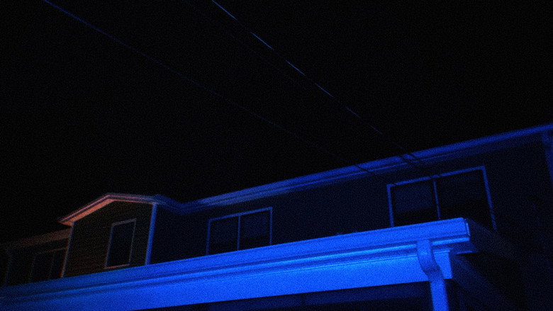 кадр из фильма Molly & Lizzie