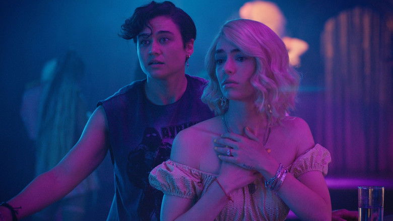 кадр из фильма Queens of the Dead