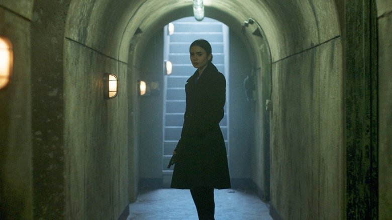 кадр из фильма Тёмное наследие