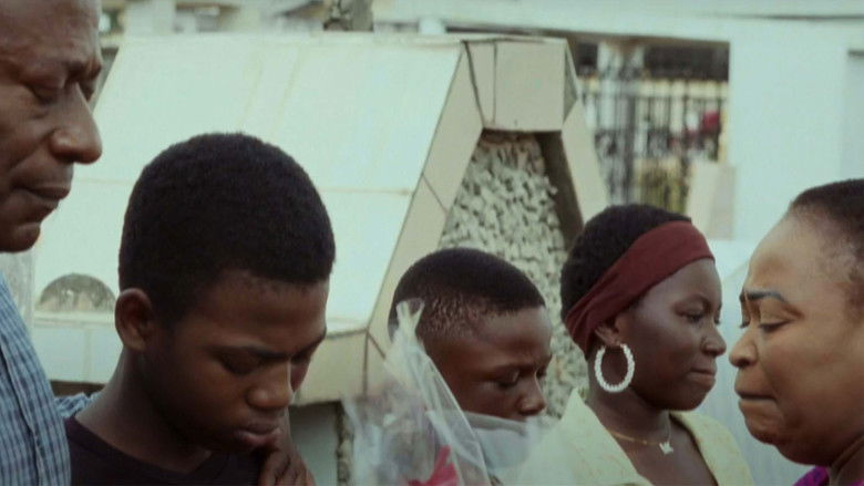 кадр из фильма Maman