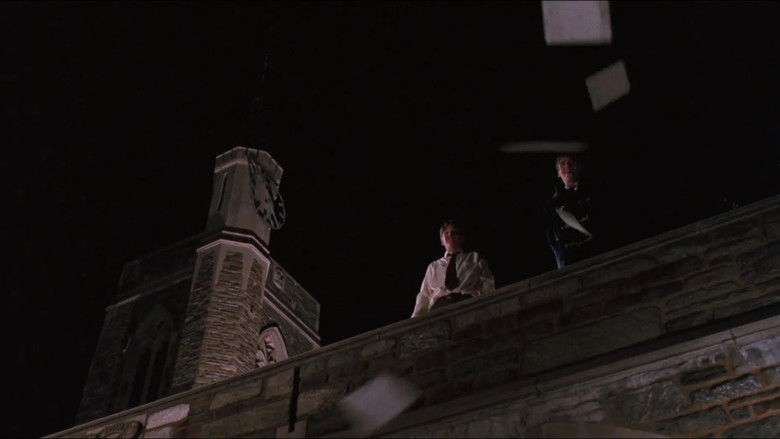 кадр из фильма Общество мёртвых поэтов