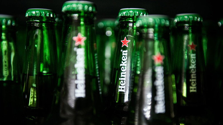 кадр из фильма The Magic of Heineken