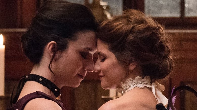 кадр из фильма Кармилла