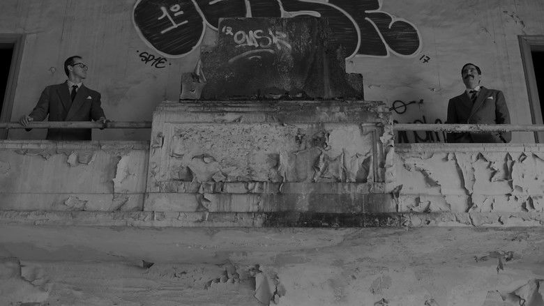 кадр из фильма Indústrias Reunidas Machiavelli