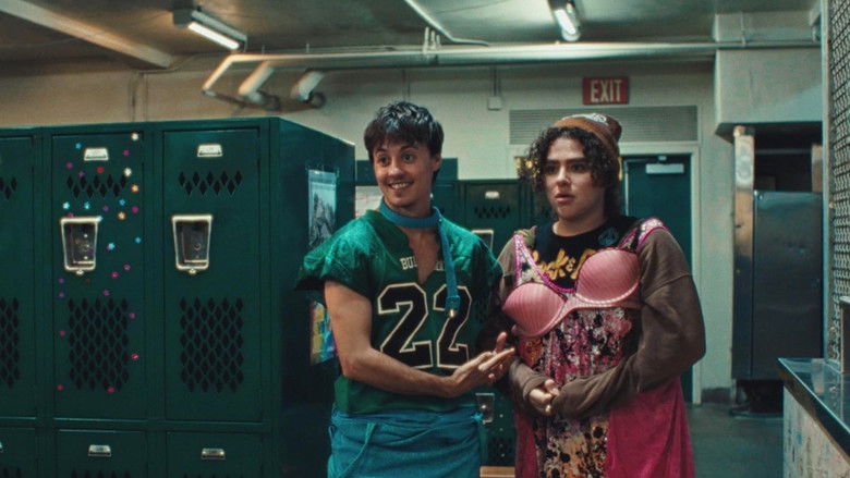 кадр из фильма She's the He!