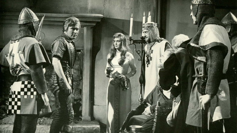 кадр из фильма Siege of the Saxons