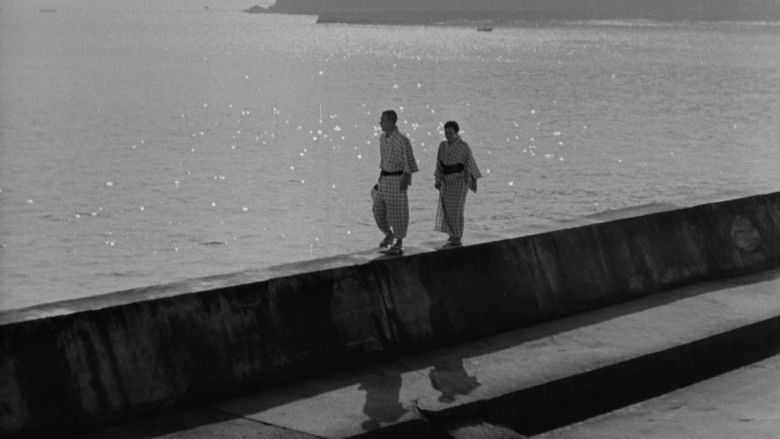 кадр из фильма Токийская повесть