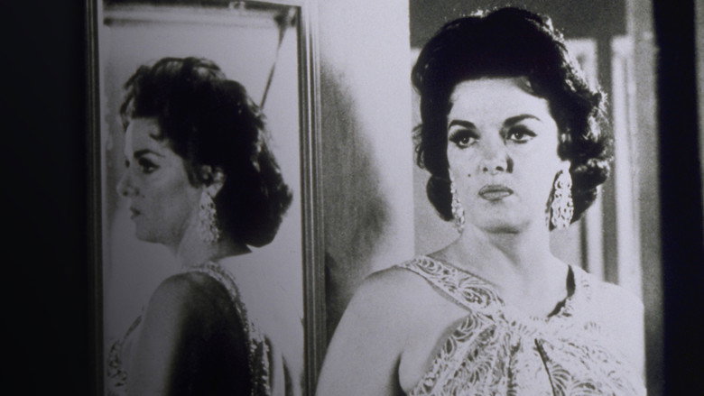 кадр из фильма Рожденные неприкаянными