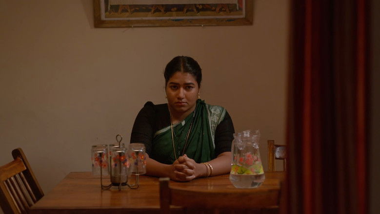 кадр из фильма ചട്ടമ്പി