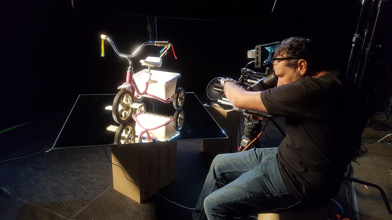 кадр из фильма JonBenet's Tricycle