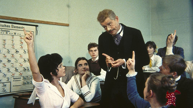 Die Feuerzangenbowle