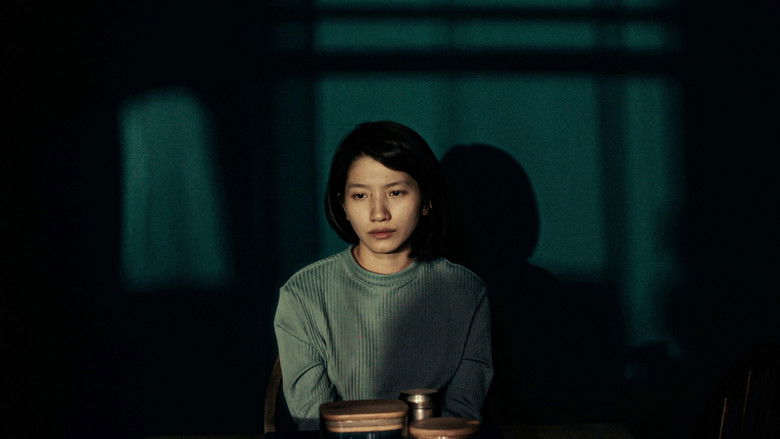 кадр из фильма বালুর নগরীতে