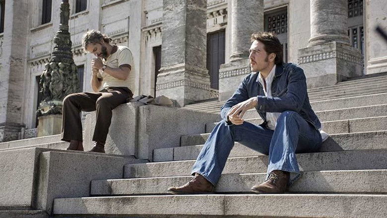 кадр из фильма El año de la furia