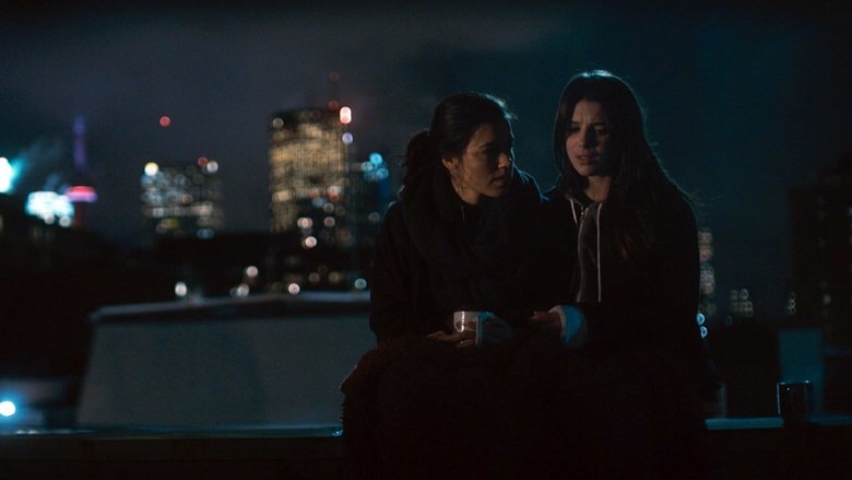 кадр из фильма Выпусти её