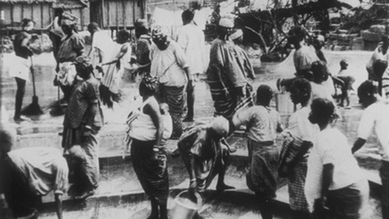 кадр из фильма Nègres en corvée