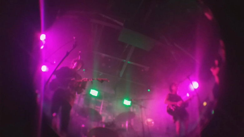 кадр из фильма 72 Horas