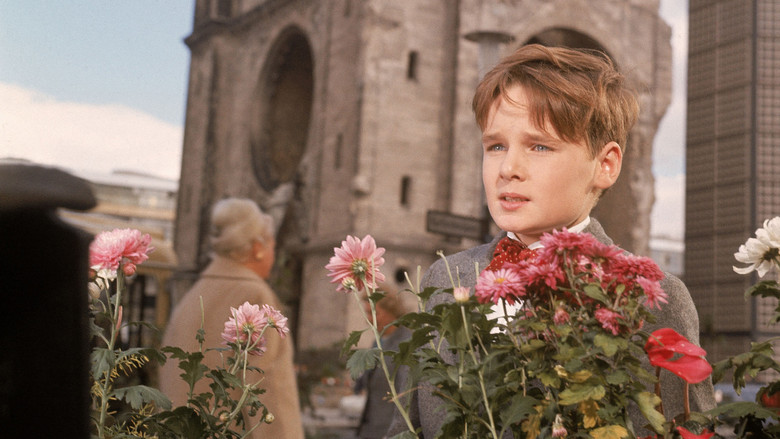 кадр из фильма Emil and the Detectives