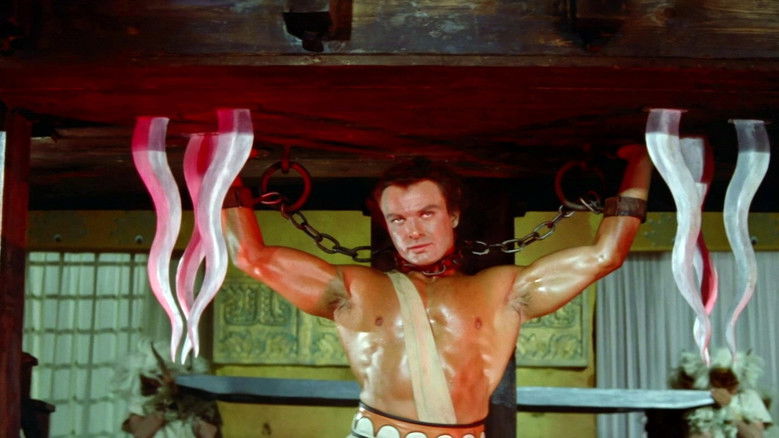 кадр из фильма Maciste, l'uomo più forte del mondo